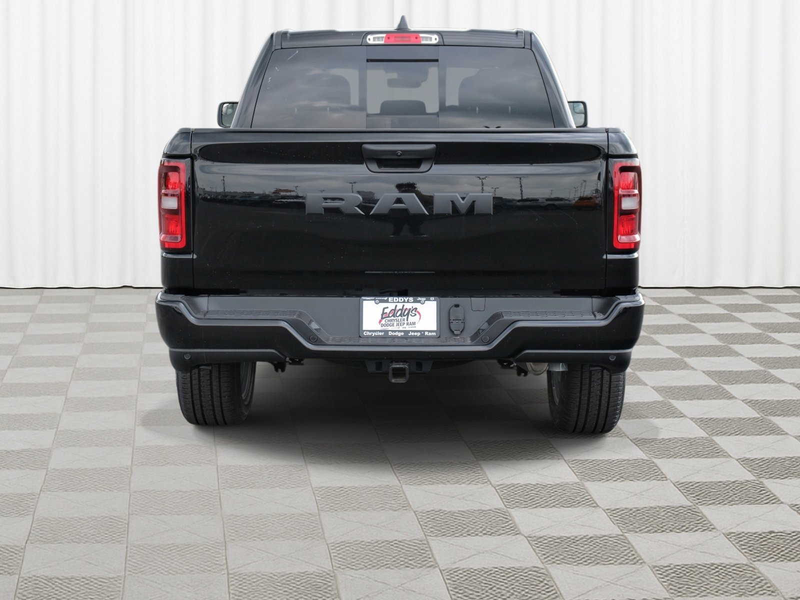 New 2026 Diamond Black Crystal Pearl-Coat Exterior Paint RAM Express image 33