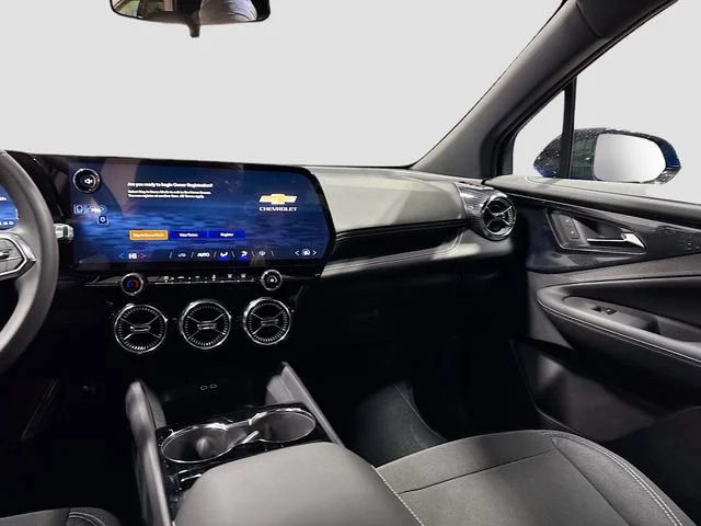 2026 Chevrolet Blazer EV LT - Photo 25