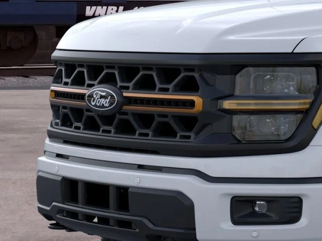 New 2026 Oxford White Ford Tremor image 17