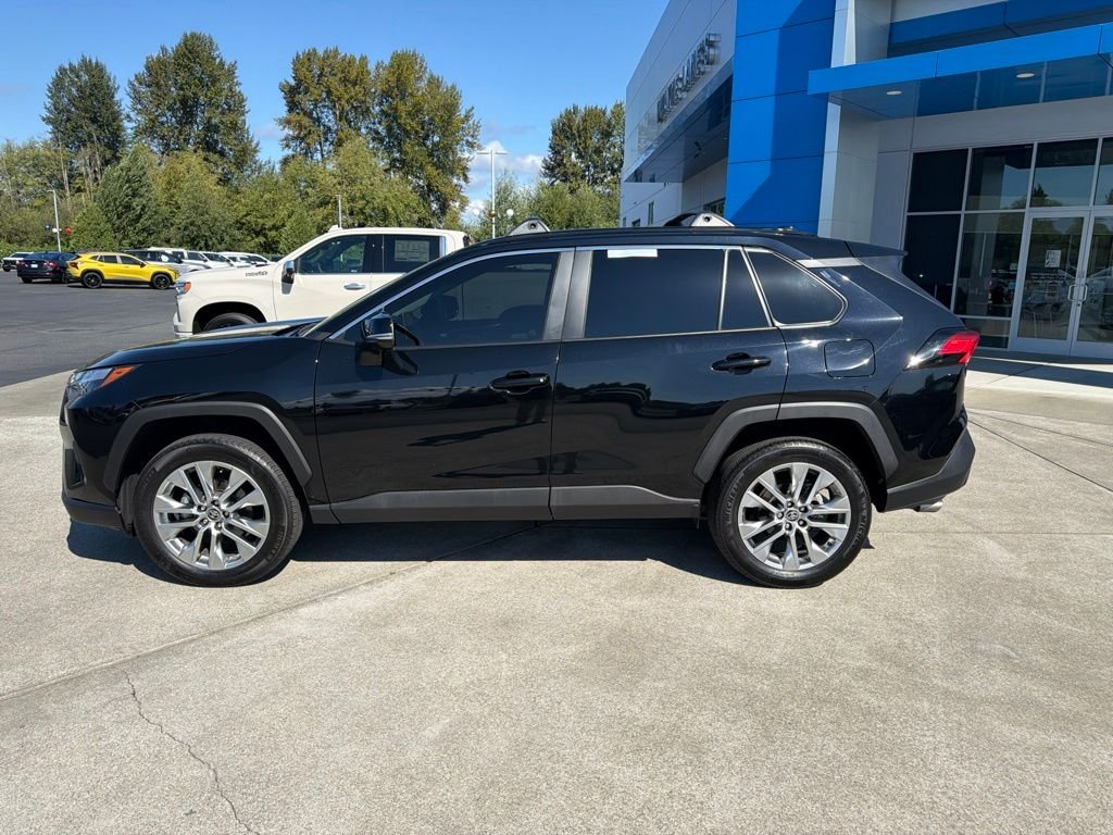Used 2024 Black Toyota XLE Premium image 2