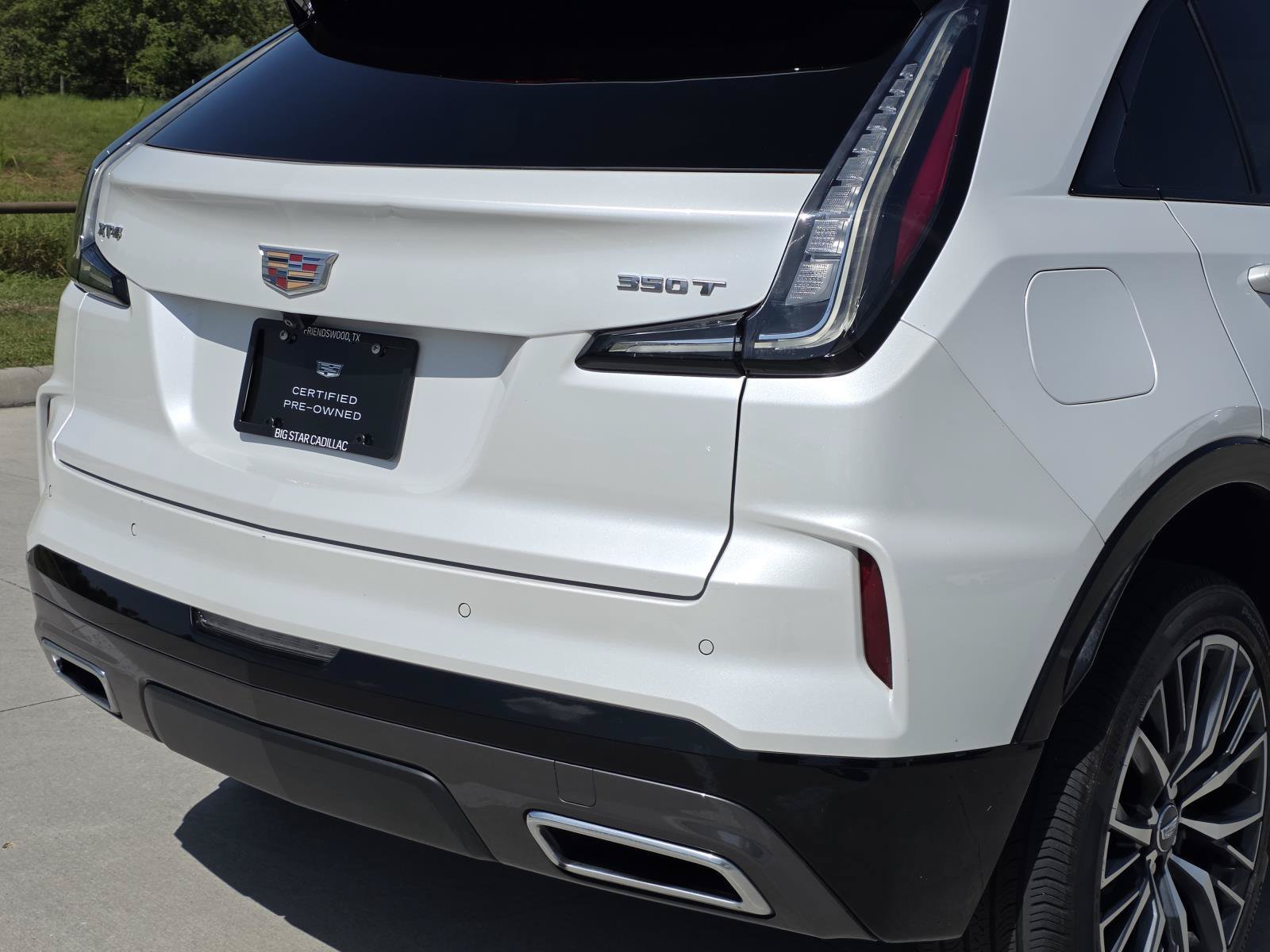 Certified Used 2024 Crystal White Tricoat Cadillac Sport image 10