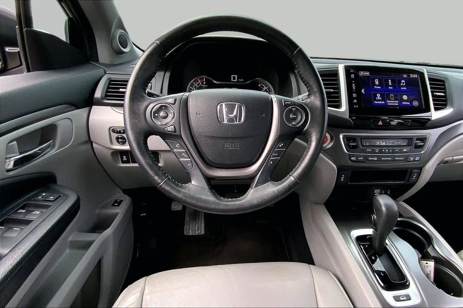 Used 2018 Crystal Black Pearl Honda EX-L image 6
