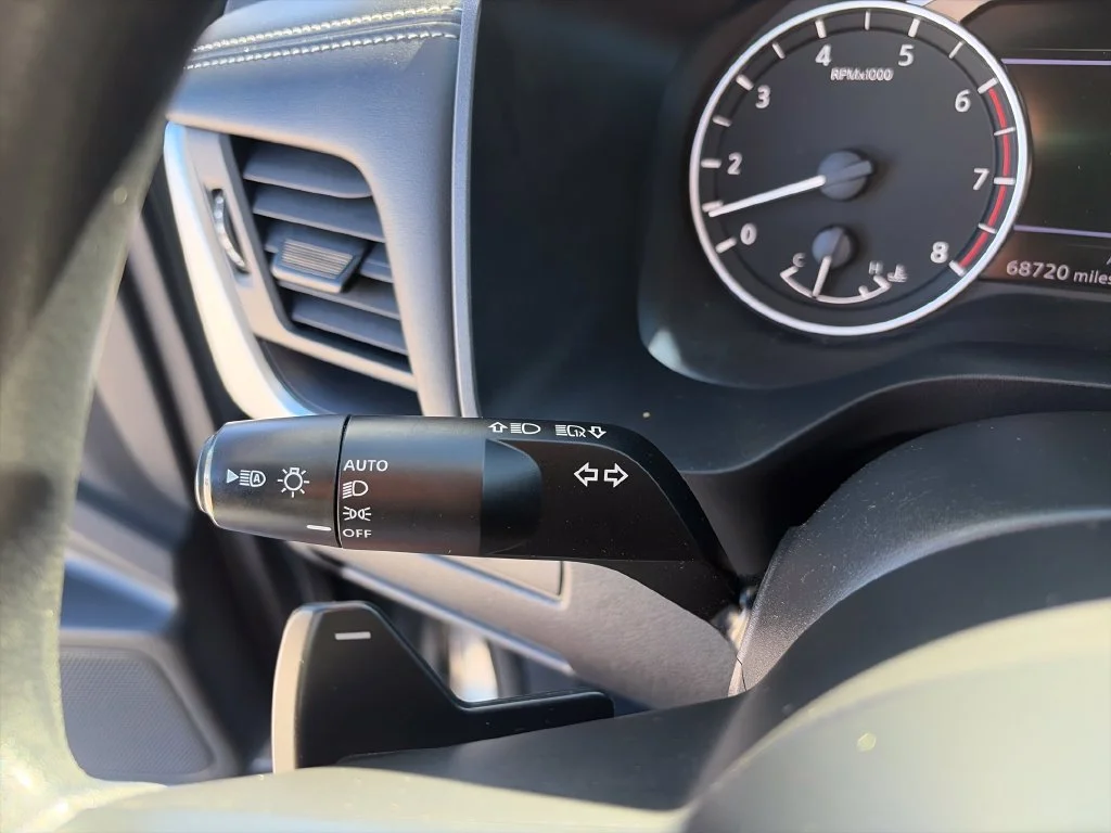 Used 2024 Gray Nissan S image 31