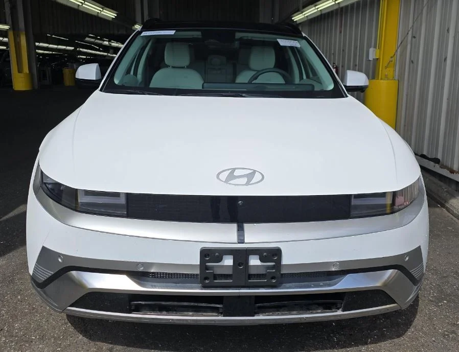 Used 2025 Hyundai IONIQ 5 Limited with VIN 7YAKR4DA8SY002326 for sale in Kansas City, KS