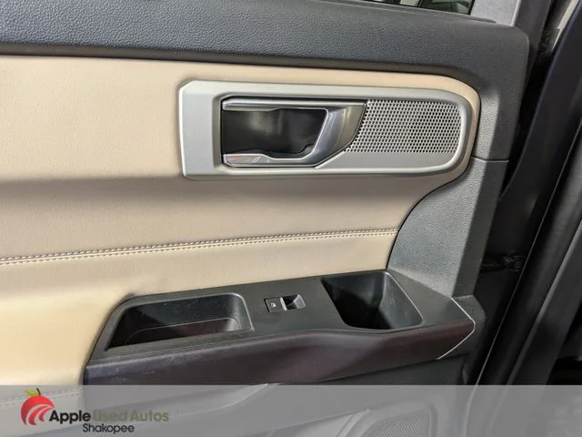 Used 2020 Gray Ford Limited image 33
