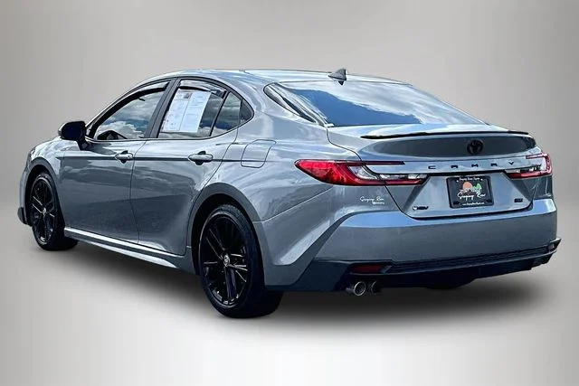 Used 2025 Gray Toyota SE image 4