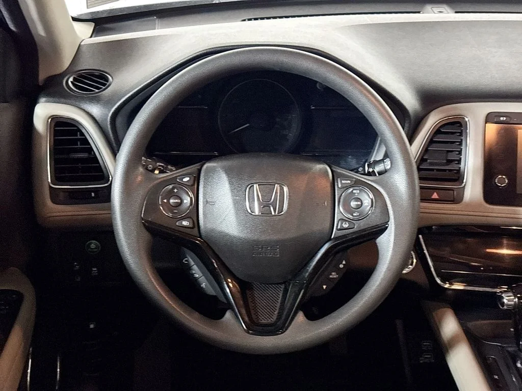Used 2019 Silver Honda EX image 13