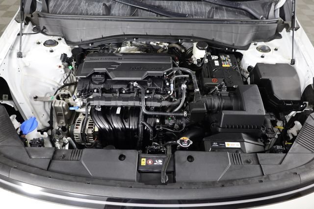 Used 2026 White Hyundai SE image 23