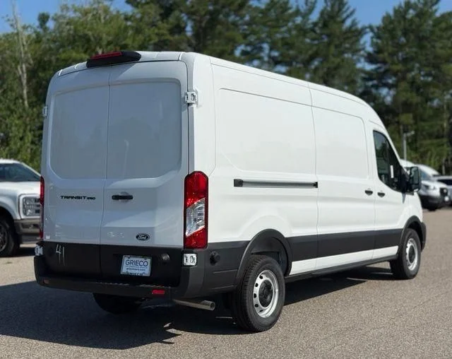 New 2026 Oxford White Ford Cargo Van image 5