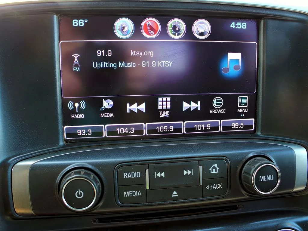 2017 Chevrolet Silverado 2500HD LT - Photo 19
