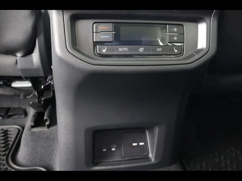 New 2026 Black Volkswagen 2.0T SEL image 12