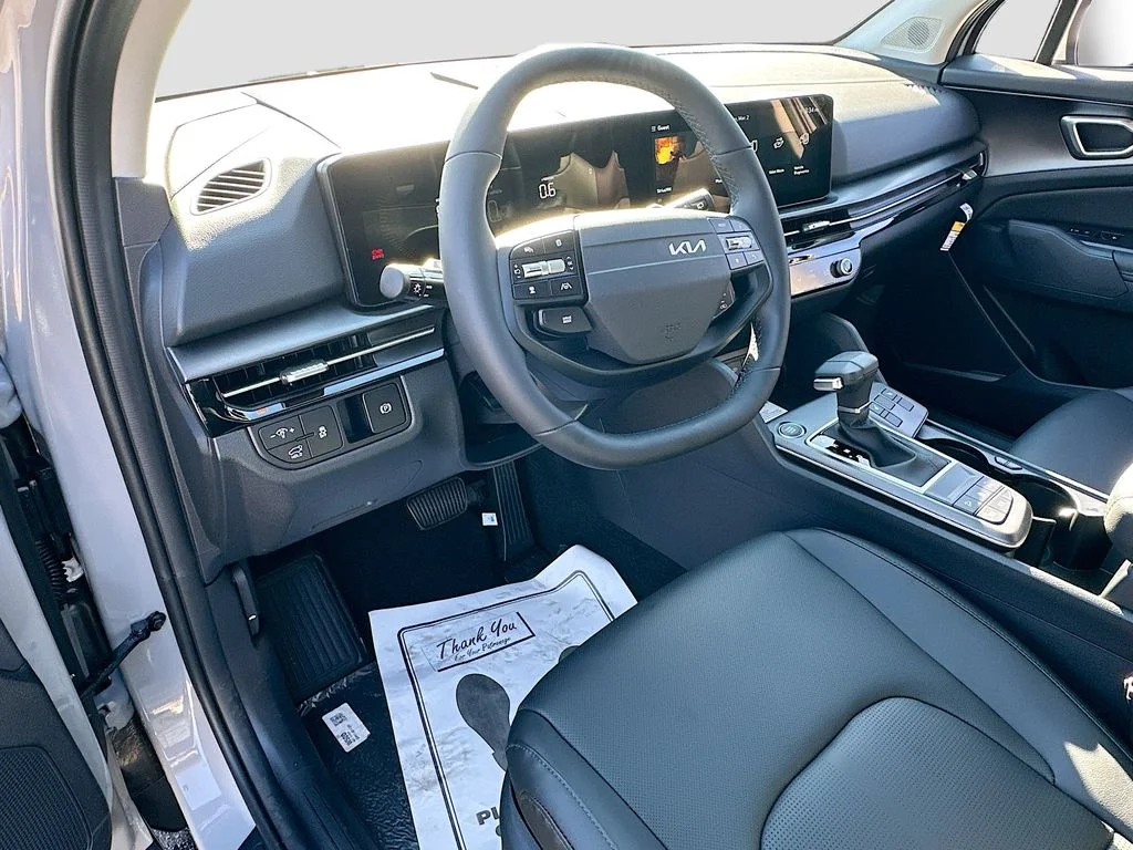 New 2026 Wolf Gray Kia EX image 9