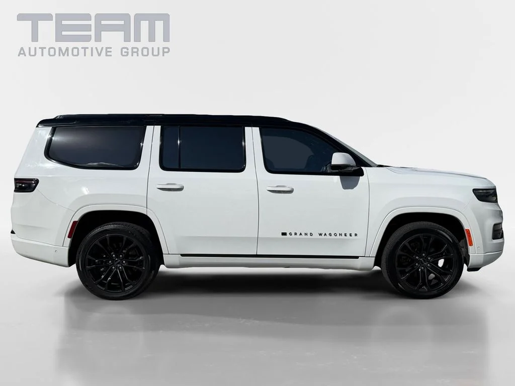 Used 2022 White Jeep Series II image 8