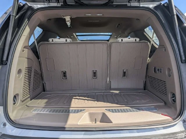 New 2027 Sterling Metallic GMC Denali image 12