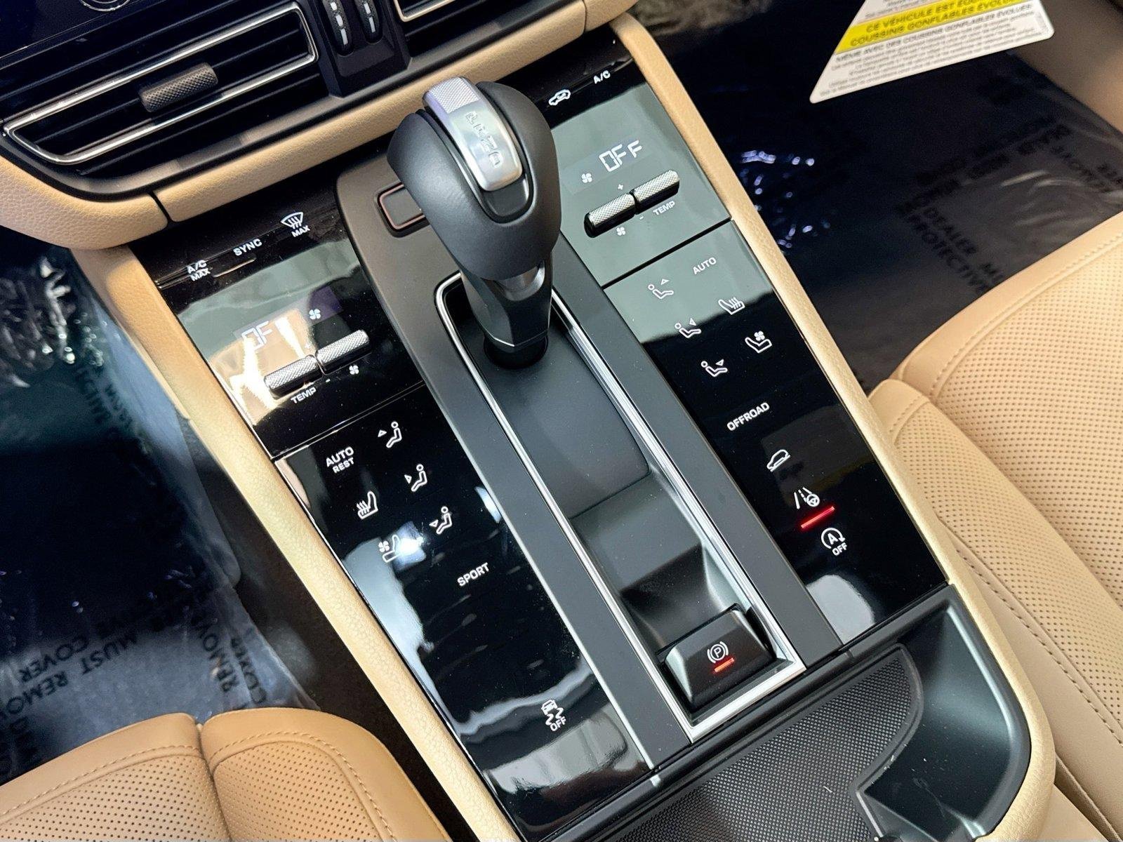 Used 2026 White Porsche  image 18