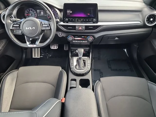 Used 2023 Orange Kia GT-Line image 17