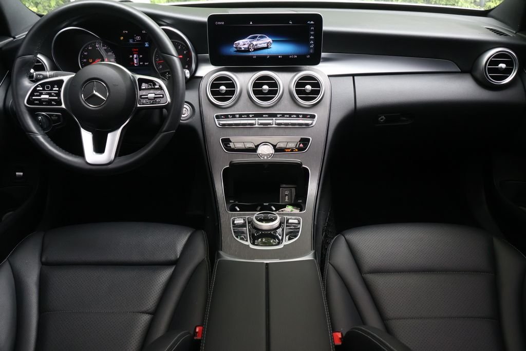 Used 2020 White Mercedes-Benz 4MATIC® image 14