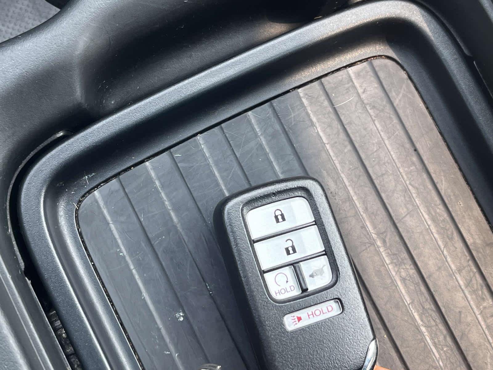 Used 2020  Honda EX image 4