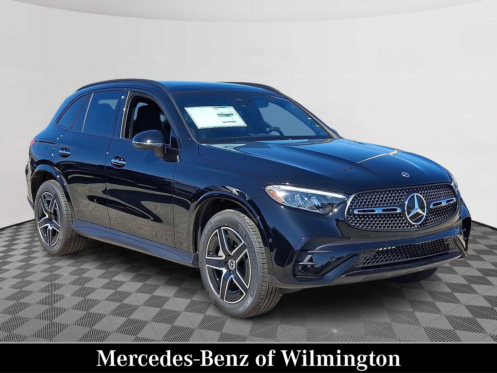 Certified Used 2026 Black - 040 Mercedes-Benz  image 1