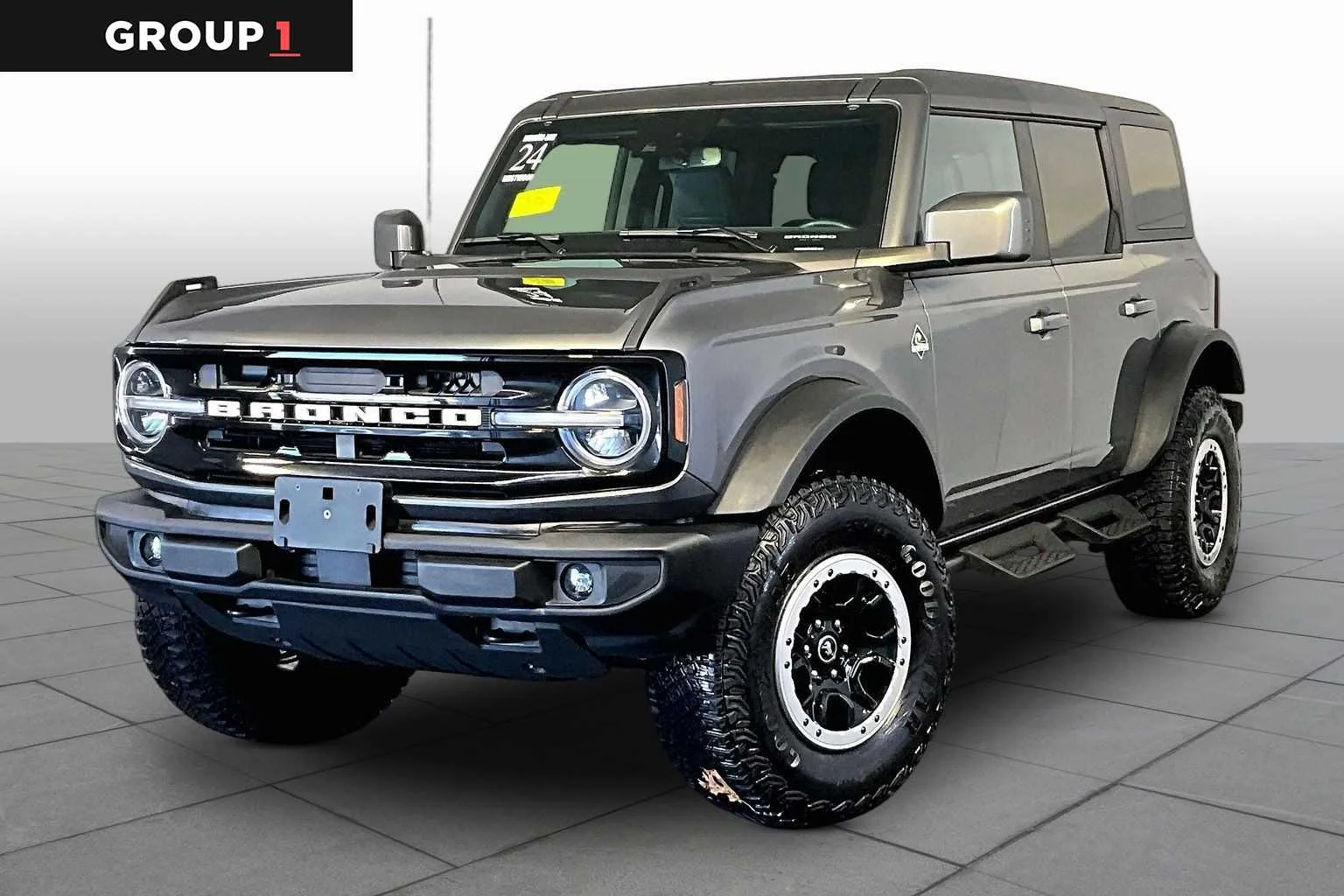 2024 Ford Bronco Outer Banks 4x4's photo