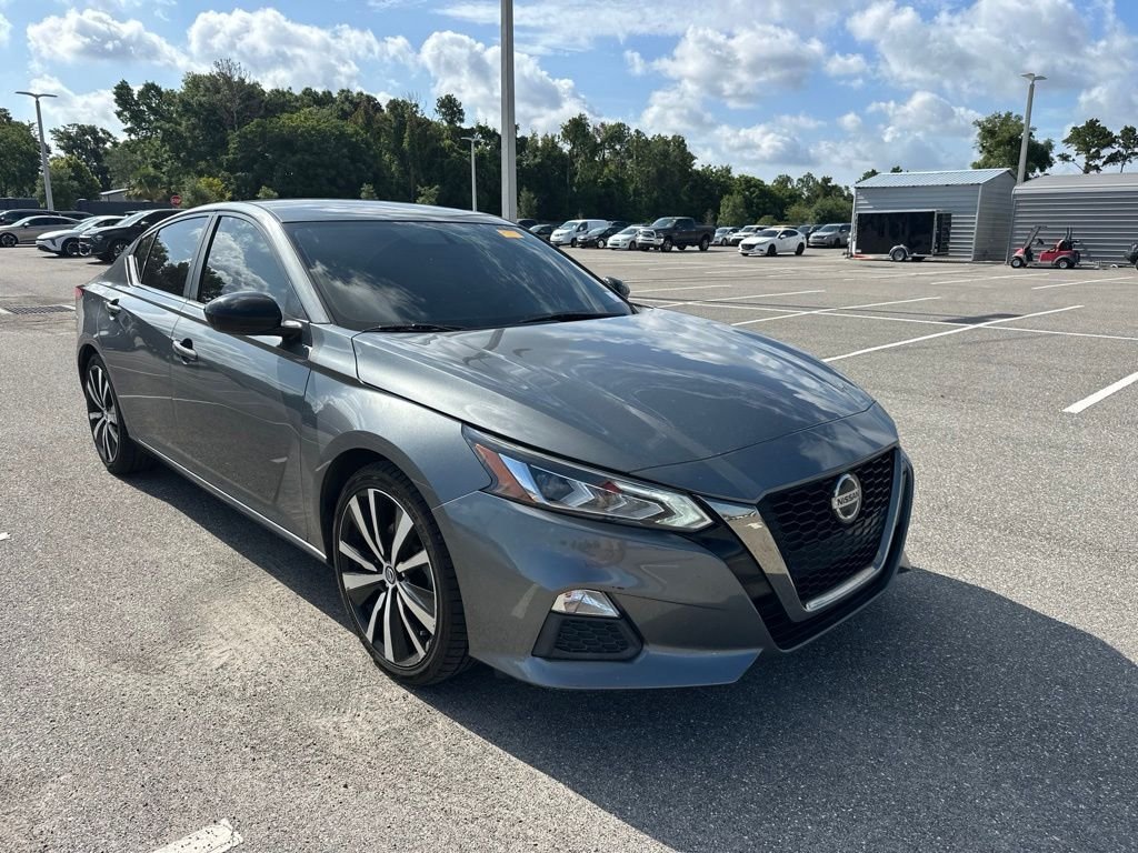 Used 2019 Gray Nissan 2.5 SR image 1
