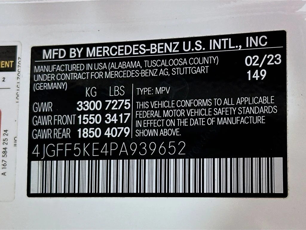 Used 2023 White Mercedes-Benz GLS 450 image 32