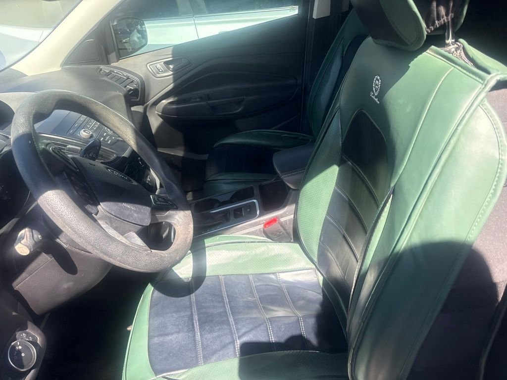 Used 2019 White Ford S image 13