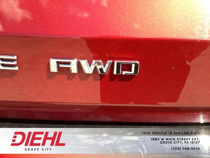 Used 2024 RADIANT RED TINTCOAT Chevrolet Premier image 11