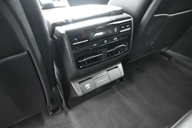 Used 2025  Acura Technology Package image 14