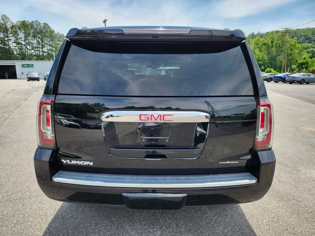 Used 2015 Black GMC Denali image 7