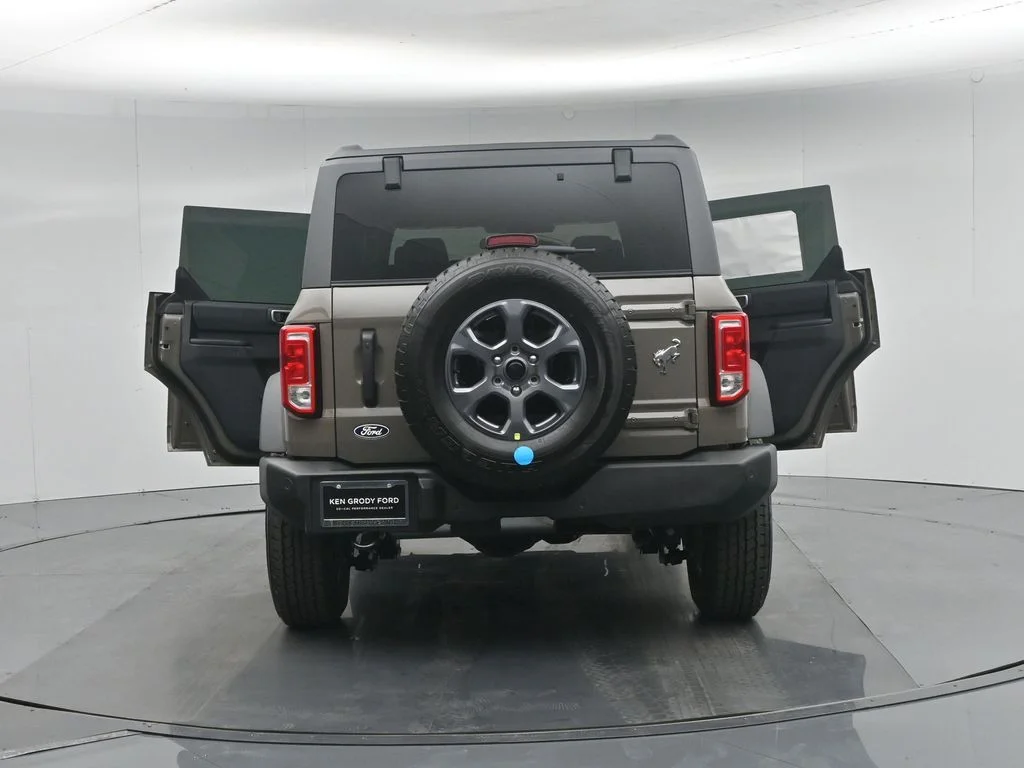 New 2026 Gray Ford Big Bend image 29