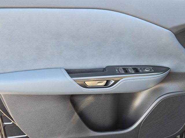 2026 Lexus RZ Premium - Photo 22