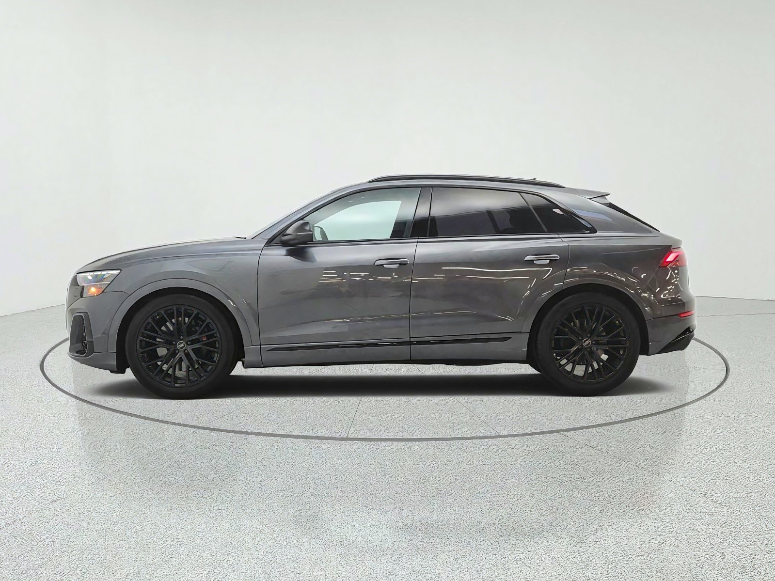 Used 2025 Daytona Gray Pearl Effect Audi Premium Plus image 8