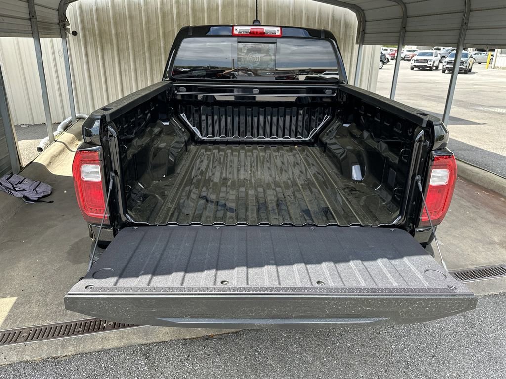 New 2026 Onyx Black GMC Elevation image 28