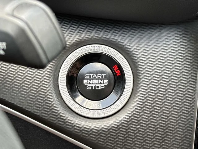 Used 2024 Silver Jeep Laredo image 38