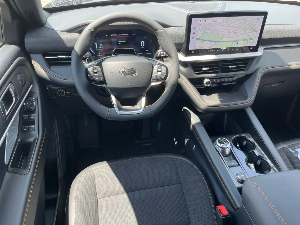 New 2026 Agate Black Metallic Ford Tremor® image 3