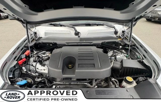 Certified Used 2023 Silver Land Rover X-Dynamic SE image 49