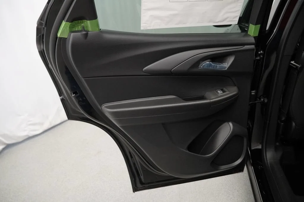 New 2026 Mosaic Black Metallic Chevrolet RS image 25