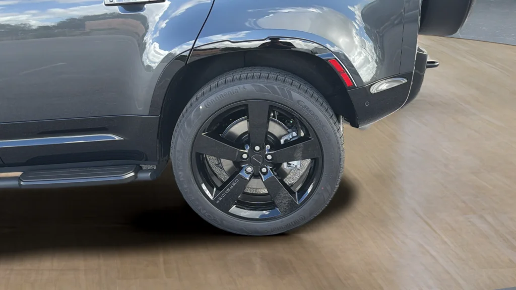 New 2026 Gray Land Rover X-Dynamic SE image 16