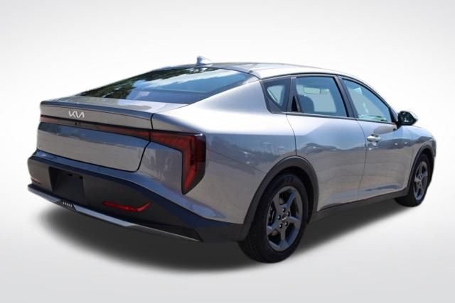 Used 2025 Steel Gray Kia LXS image 10