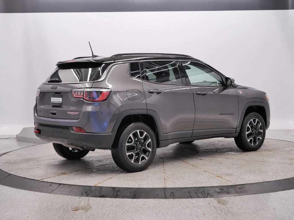 Certified Used 2020 Gray Jeep Trailhawk image 6