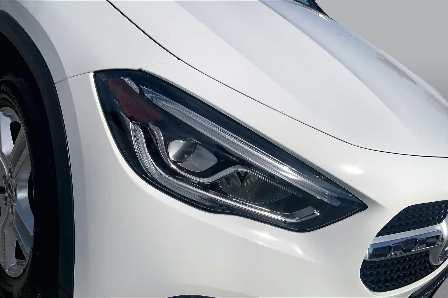 Used 2021 Polar White Mercedes-Benz GLA 250 image 26