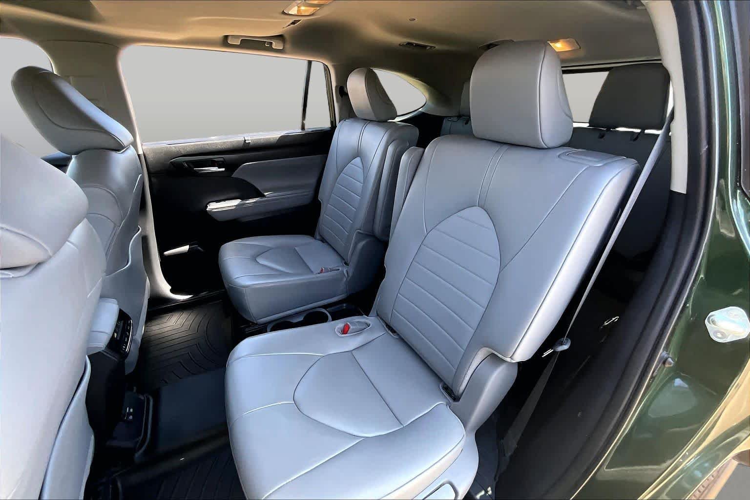 Used 2024 Cypress Toyota XLE image 21