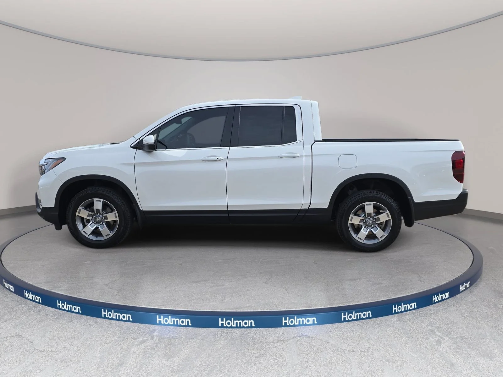 New 2026 Platinum White Pearl Honda RTL image 8