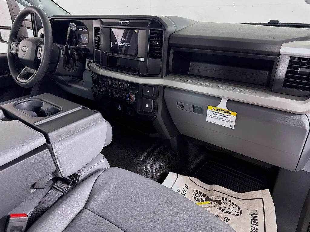 New 2026 Oxford White Ford F-250® XL image 26