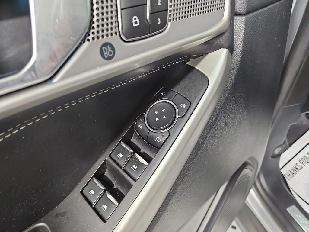 Used 2021 Silver Ford Limited image 12