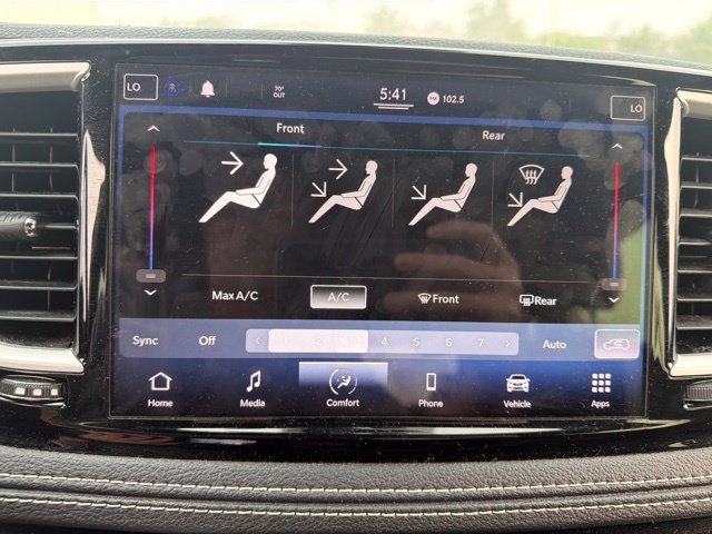 Used 2021 Gray Chrysler Touring image 19