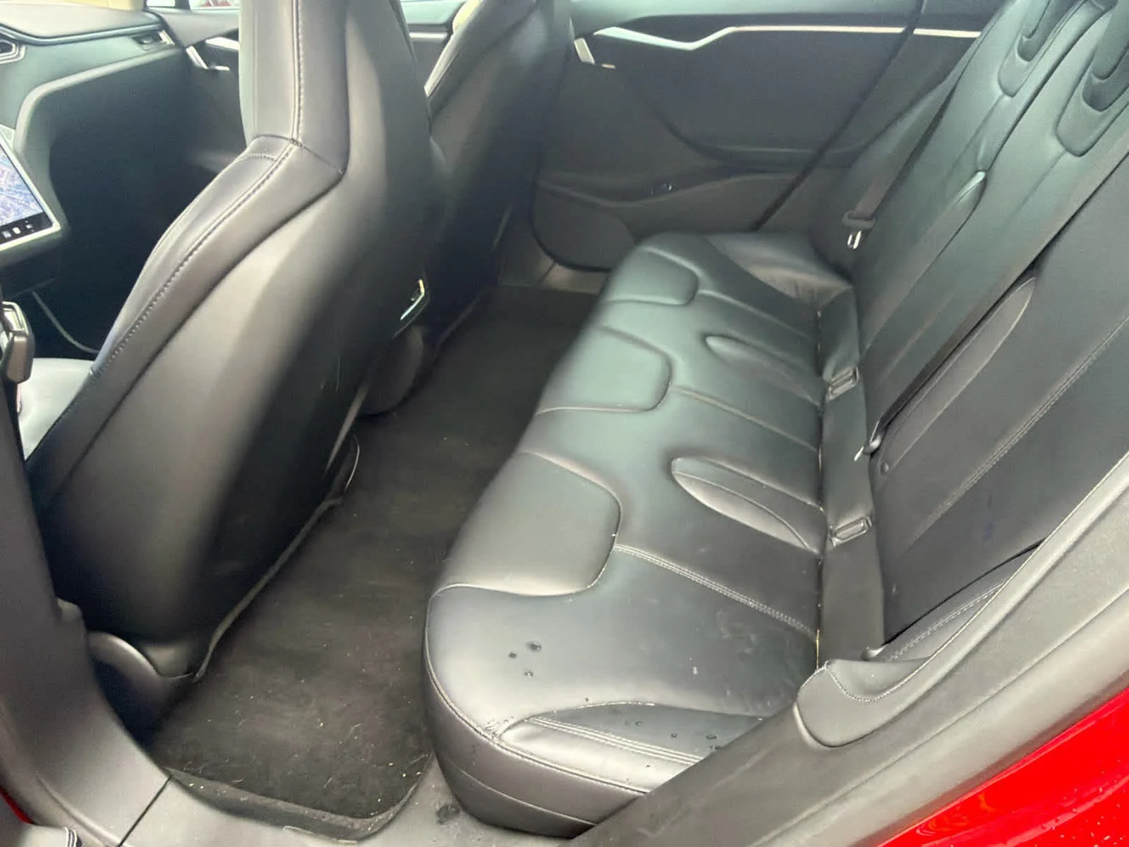 Used 2014 Red Multi-Coat Tesla 85 kWh Battery image 7