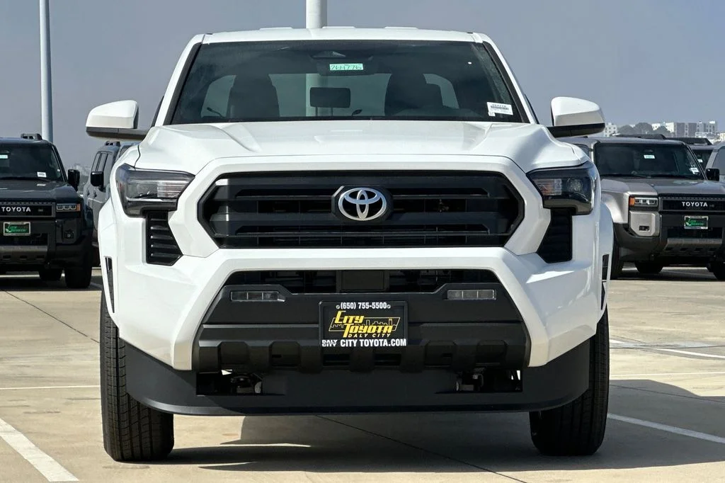 New 2026 Ice Cap Toyota  SR5 image 9