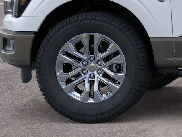 New 2026 Star White Metallic Tri-Coat Ford King Ranch® image 19
